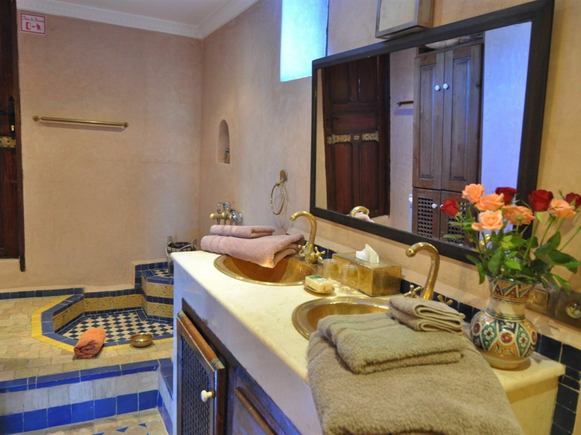 Riad Adarissa Fez Esterno foto